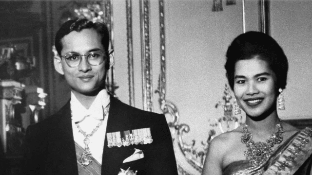 Qu’est-ce que le dernier jour férié thaïlandais, l'anniversaire de la reine mère Sirikit ?