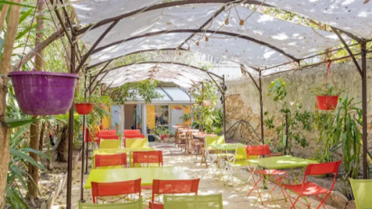 Après-midi en terrasse du côté de Longchamp (Marseille)